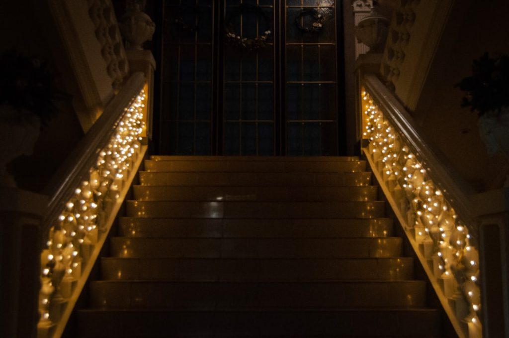 Photo Minnesota DJ wedding lighting cost