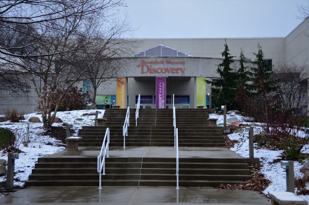 Photo DJ Schools Minnesota